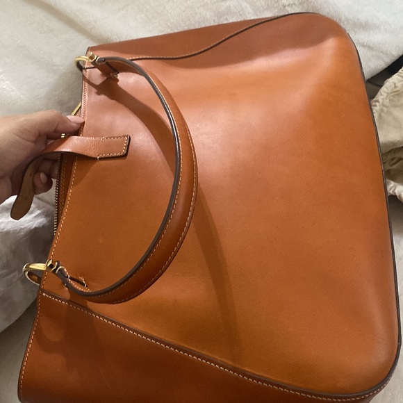 Dooney and Bourke Camilla in the color Clementine. - Picture 5 of 7